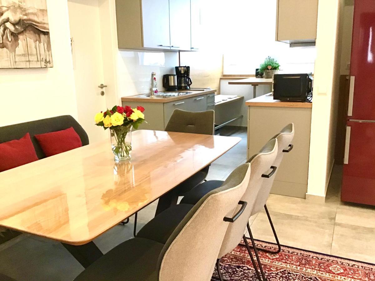 Ferienwohnung Roxana - Am Bodensee ฟรีดริชส์ฮาเฟน ภายนอก รูปภาพ