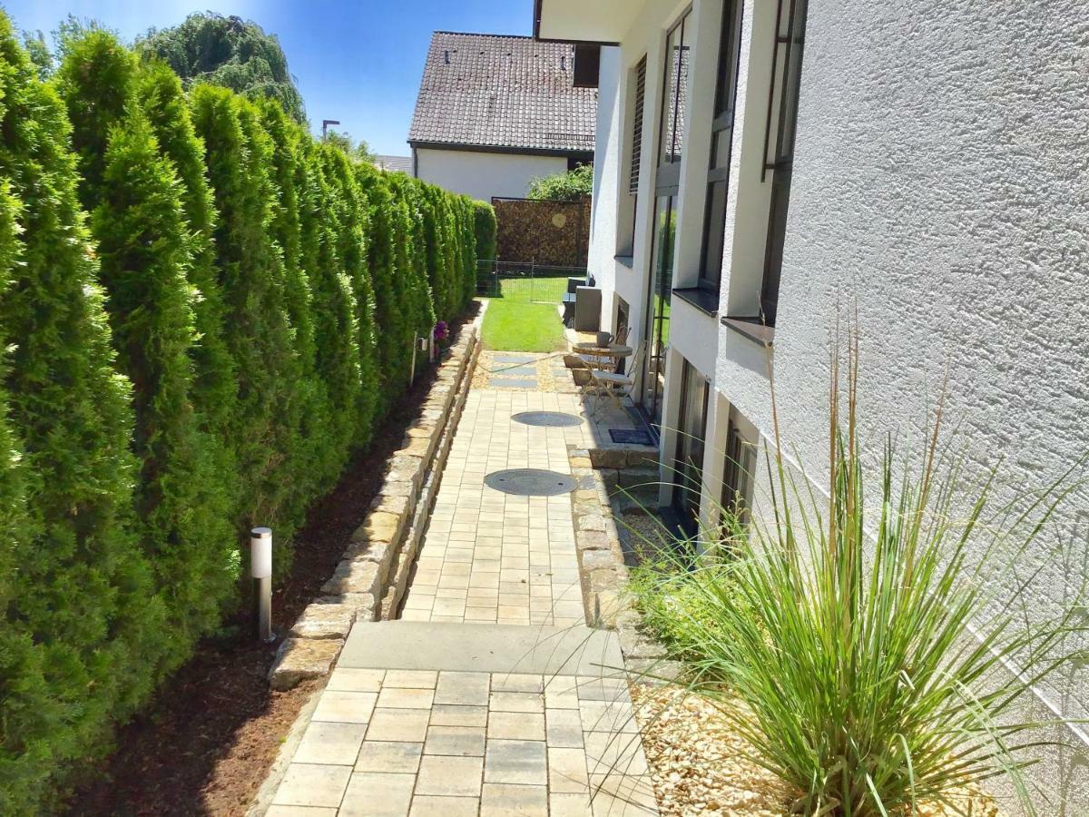 Ferienwohnung Roxana - Am Bodensee ฟรีดริชส์ฮาเฟน ภายนอก รูปภาพ